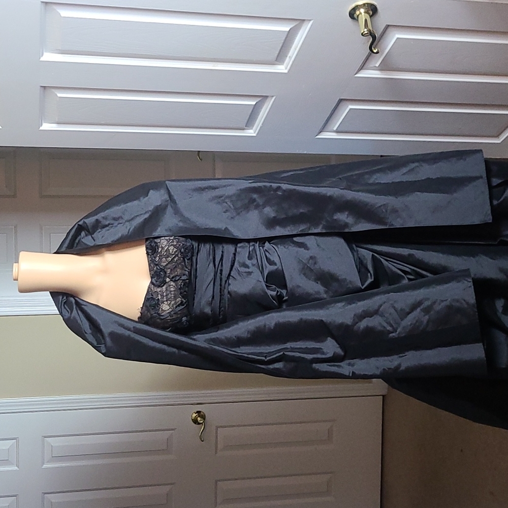 MONIQUE LHUILLIER STRAPLESS DRESS WITH WRAP - Picture 6 of 9
